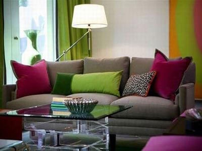 布艺沙发坐垫风格要与整体居室的环境相一致