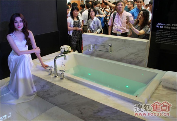 2014上海国际厨卫展科勒卫浴安得适升级版水・乐浴缸