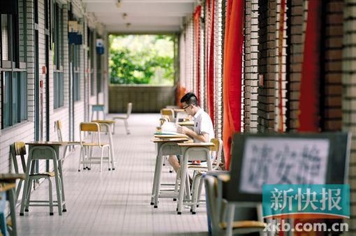 考点位置较偏僻 饮食住宿早打听