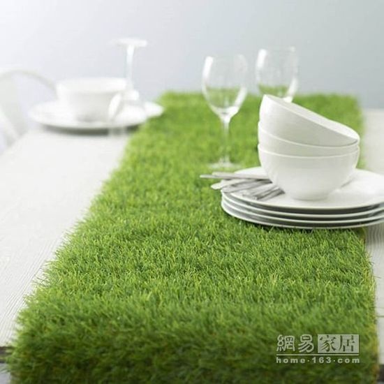 增强食欲必备品 绿油油的草坪餐桌