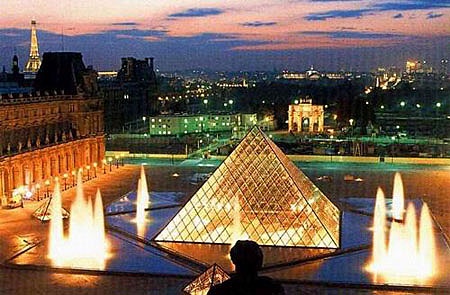 贝聿铭作品 法国巴黎罗浮宫扩建工程