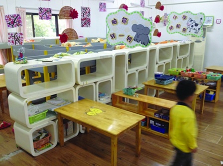 南京一幼儿园数名孩子流鼻血 疑似教室家具惹的祸