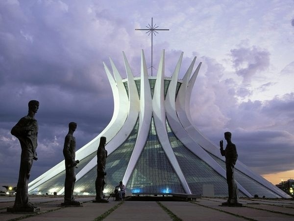 奥斯卡•尼迈耶(Oscar Niemeyer)作品