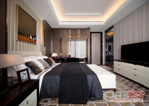 梁志天作品：香港天汇IV现代奢华样板房设计