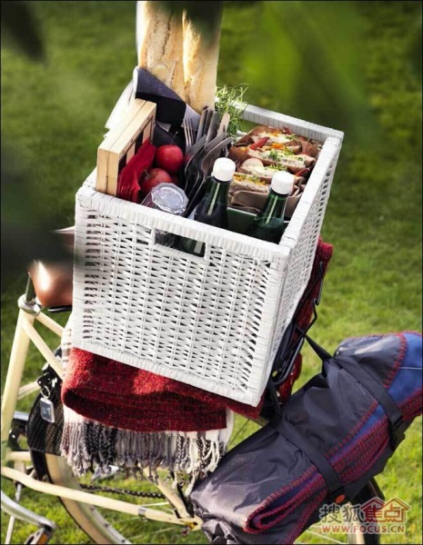 篮筐方便携带野餐物品