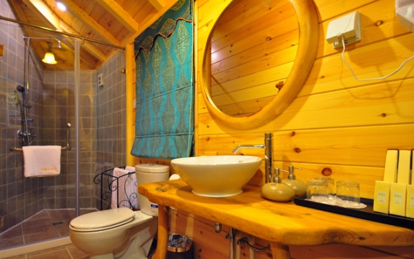 树屋浴室