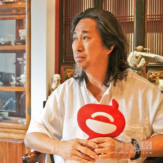 广州市思哲设计有限公司的董事长兼总设计师罗思敏