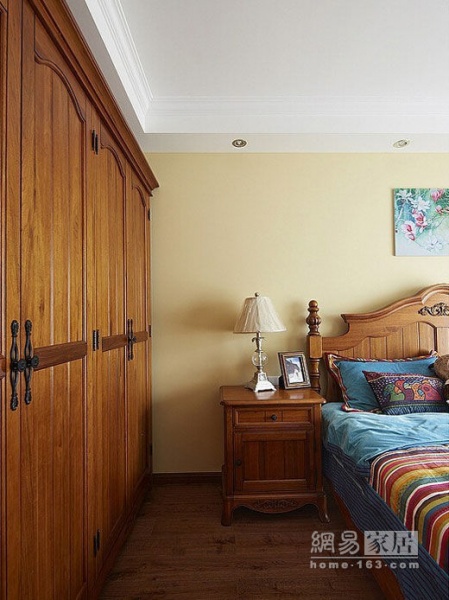 简约雅致的家 自然美式风卧室设计