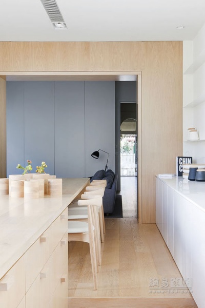 墨尔本现代住宅室内设计 淡淡原木风