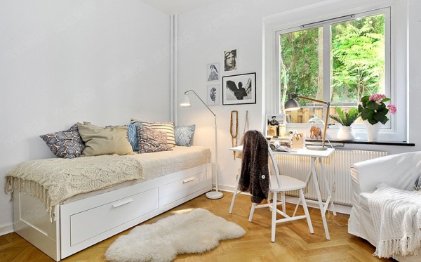 瑞士20平米单身公寓:挑战小空间实用极致