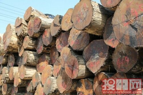 冠牛：引领中国实木门行业标准化新潮流