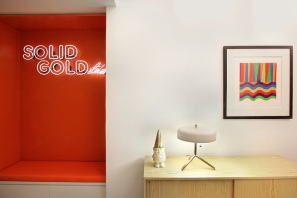 纽约现代普普风公寓 玩转高饱和度的家居色彩