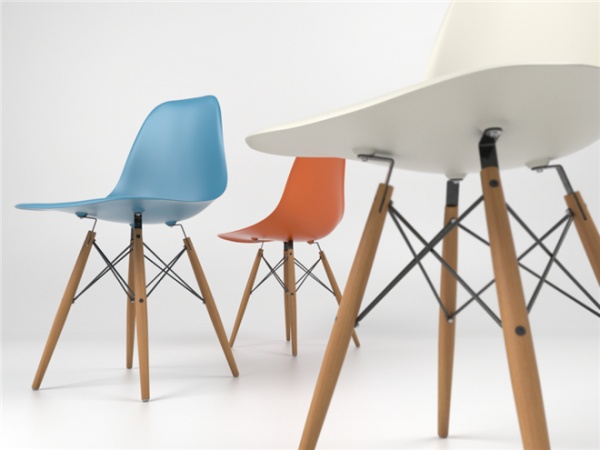 伊姆斯作品：塑料边椅（Plastic Side Chairs）