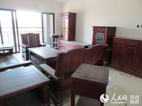 湖南攸县被曝建实木家具官员公寓 星级接待用房