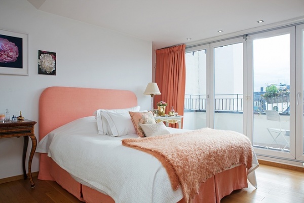 温暖干净的顶楼柔性公寓住宅 红蓝配色完美和谐
