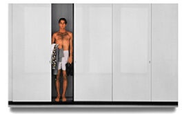 世界上第一个带有滑门的组合柜体系Sisamo衣柜