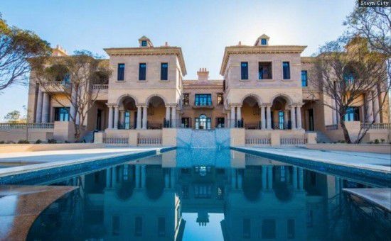 高清:富豪巨资打造南非最大豪宅 比总统官邸壮观