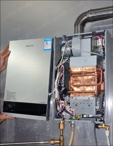 节能环保热水澡 万和智能恒温燃气热水器et53评测