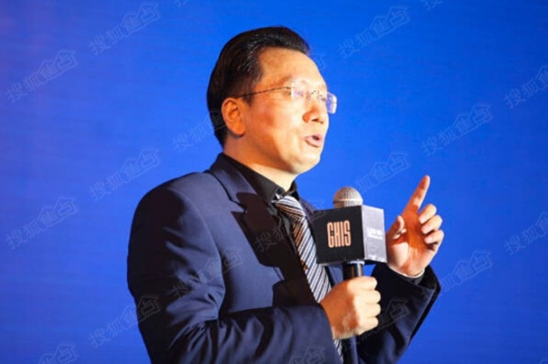 红星美凯龙董事长车建新