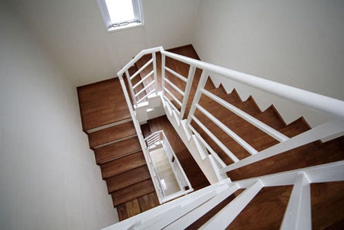 木质的楼梯