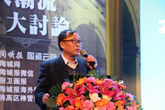 国家信息中心首席经济学家兼经济预测部主任范剑平