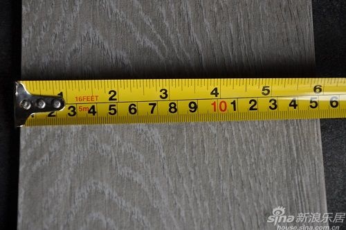 安华瓷砖美国橡木的标准尺寸：150*900mm