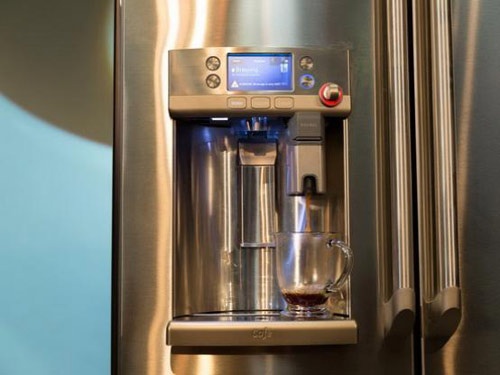 这款冰箱居然内置咖啡机 但价格高达20420元2