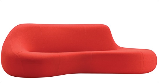 Zanotta红色流线型沙发