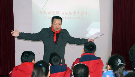 上海市环保产业协会副秘书长李伟