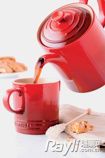 LE CREUSET酷彩 红色咖啡壶和咖啡杯