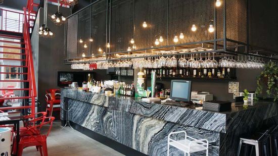 loft风格主题餐厅酒吧设计效果图