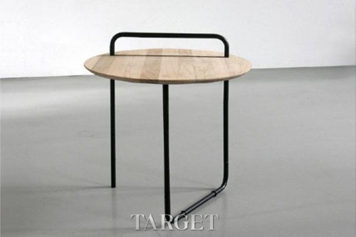 设计师Jan Kochanski 的回形针咖啡桌