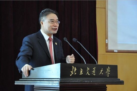 教育部港澳台办公室常务副主任赵灵山发表讲话