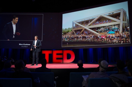 马克･库什纳正在进行TED演讲