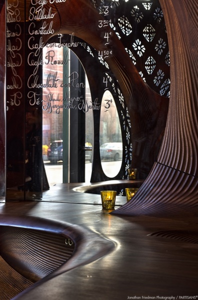 多伦多雕刻红木BARRAVAL新艺术风格酒吧
