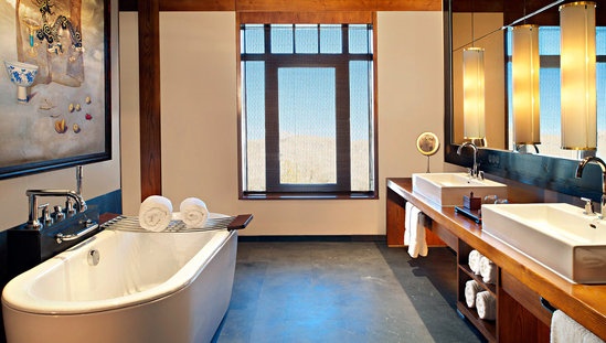 奢华的浴室和最先进的科技设施可以使您获得完美体验