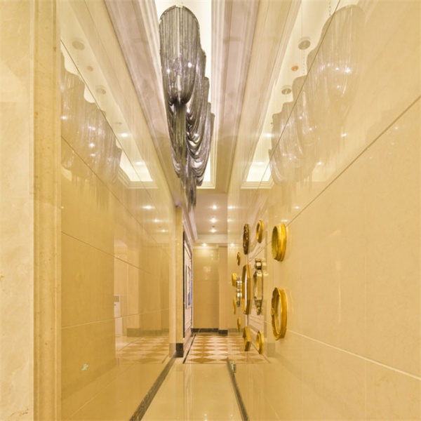 尹蕾设计作品：上海金山万达广场大堂走廊