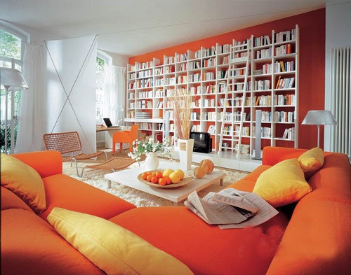 巧借空间，客厅挤出书房设计妙招