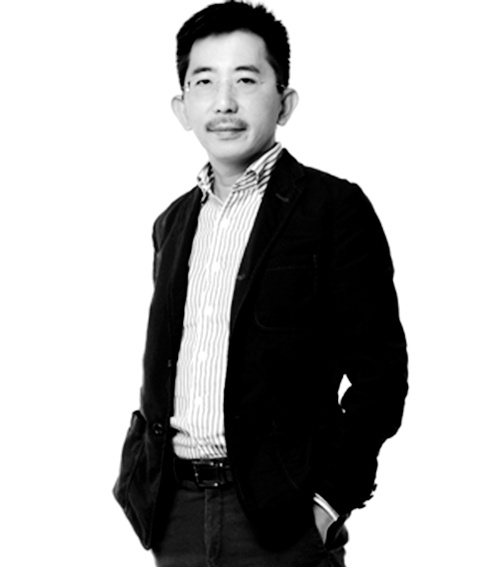 郑树芬，香港著名设计师，SCD郑树芬设计事务所设计总监，‘雅奢主张’开创者。