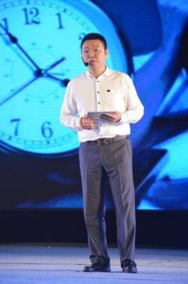 营销副总裁陈涛发布智慧睡眠系统并进行深入解读