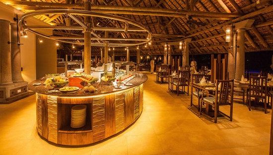 Tamarin露台餐厅，供应各种惊艳味觉的食物和醇香的葡萄酒