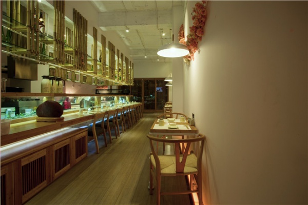 艾玛设计陶泰州餐饮空间作品 樱之味日本料理