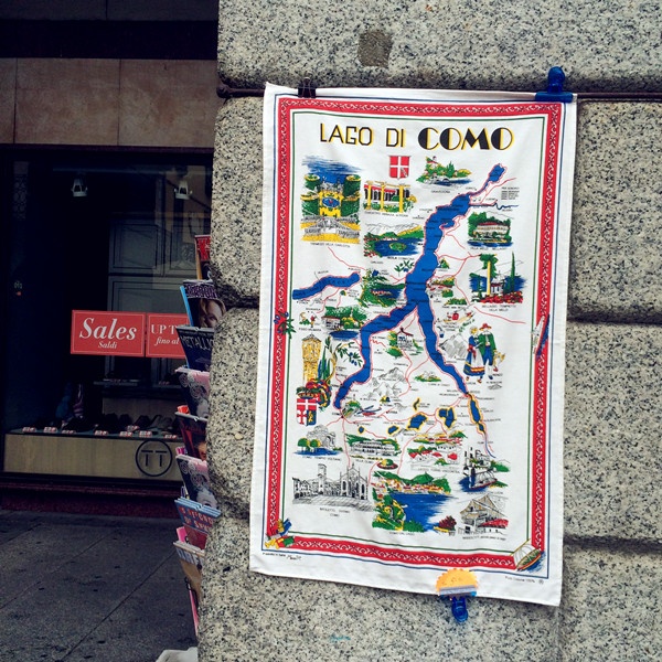 科莫湖街头手绘地图