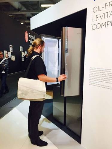 卡萨帝鼎级云珍冰箱从全球众多高端家电产品中脱颖而出，获得IFA展产品创新奖