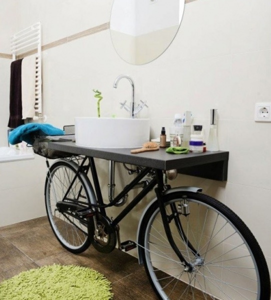 自行车变洗手台！45㎡混搭一居室