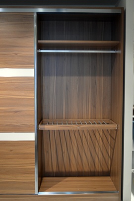 评测:耐特利尔内嵌式推拉衣柜 个性化的能变家具