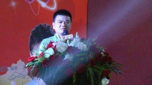 湖南长沙金牌卫浴总经理唐祥辉发表致辞