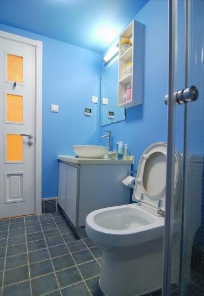 浴室家具保养攻略 让卫浴间洁净如新