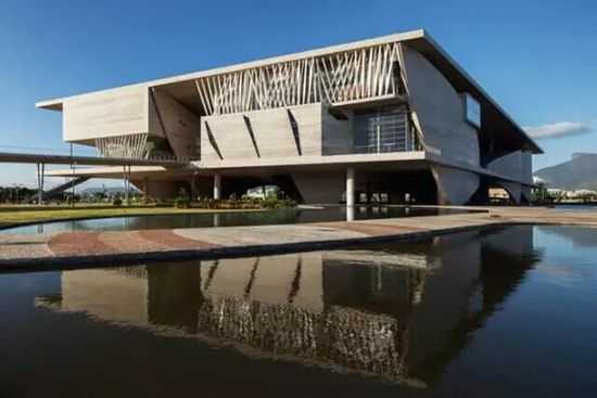 Cidade Das Artes艺术馆（Cidade Das Artes），建筑师： Christian de Portzamparc建筑事务所，项目地点：巴西，里约热内卢，项目面积：46000.0㎡，项目时间：2013年