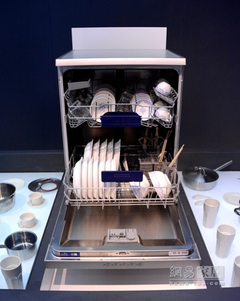 博西推出的智能化洗碗机